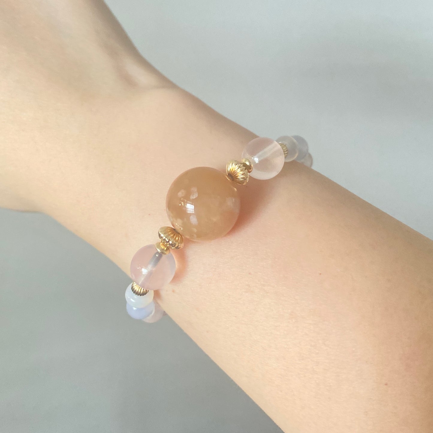 Orangey flower agate bracelet