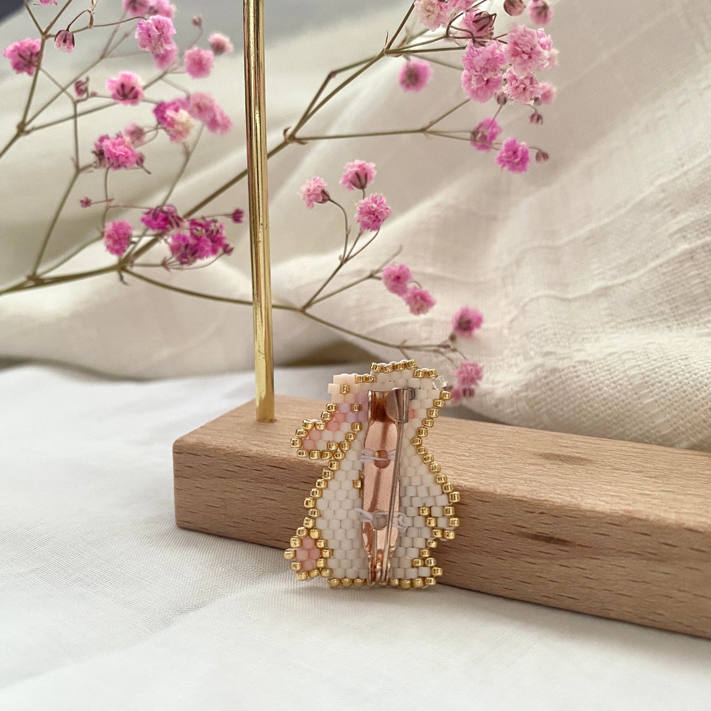 Miss Bunny Brooch