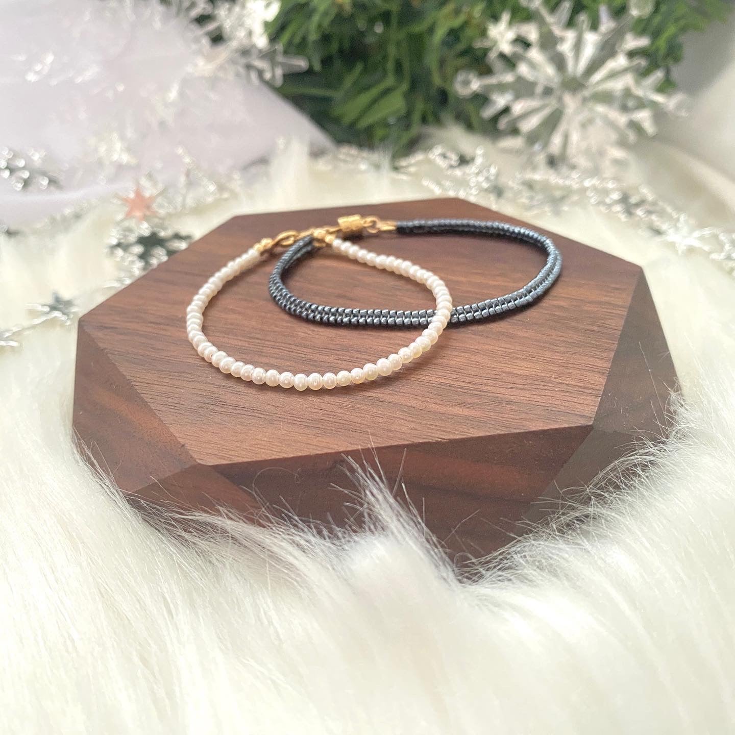 Gwyneira Bracelet - Baby Freshwater Pearl