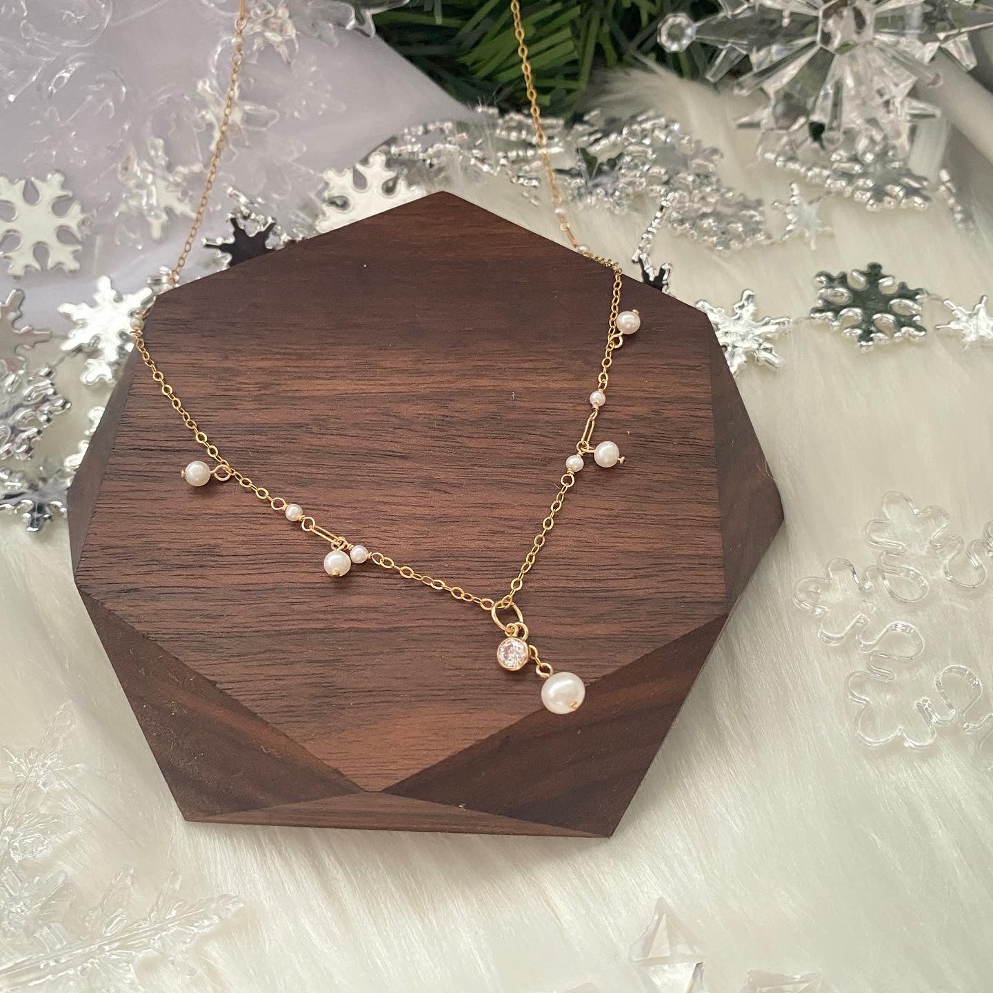 Let it snow Necklace - Freshwater pearls with 14k gold-filled cubic zirconia charm