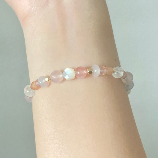 Orangey flower agate bracelet